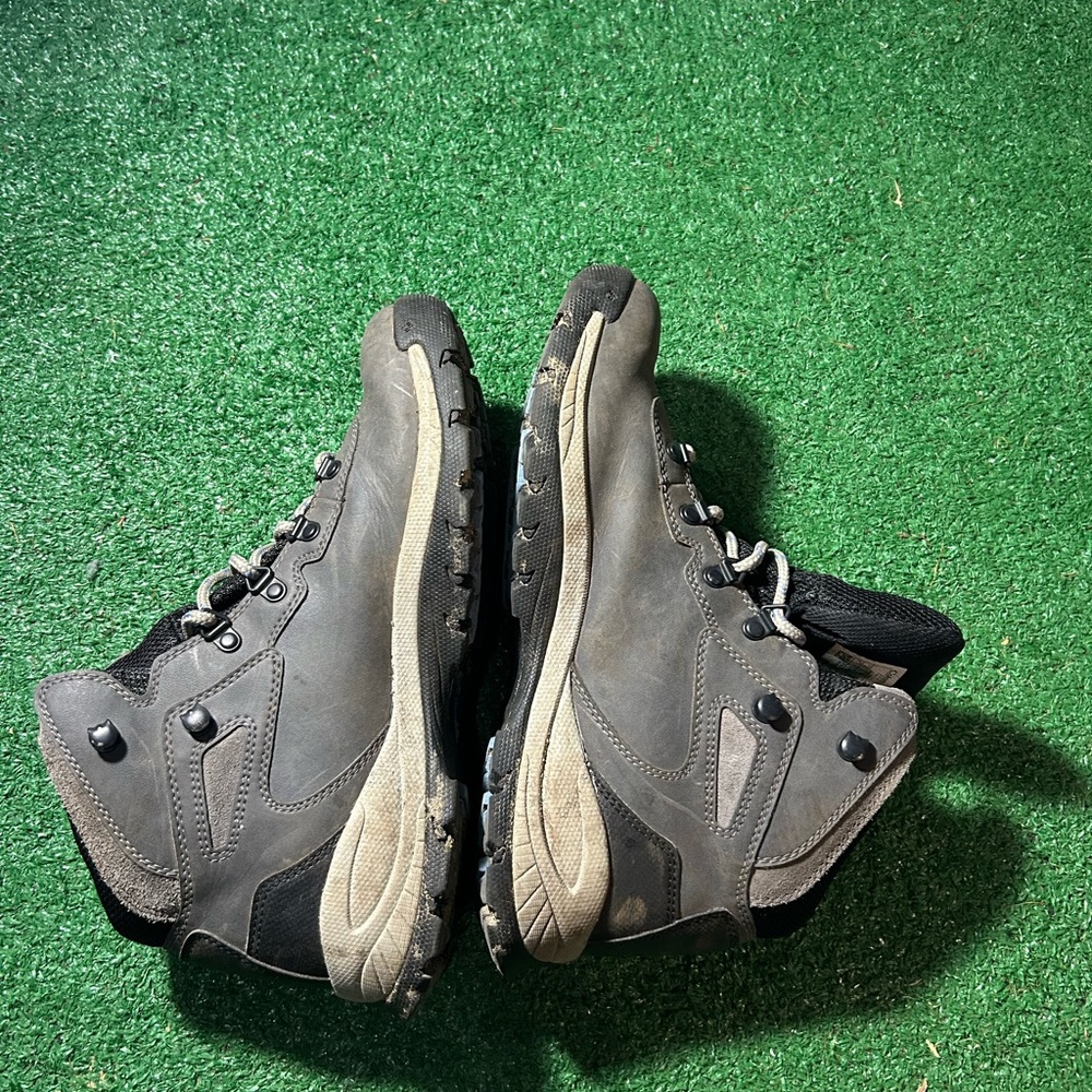 Columbia Women's Gray Hiking Boots